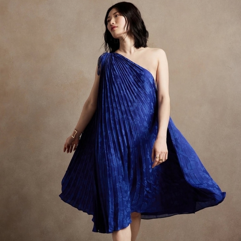 Banana Republic Pleated One-Shoulder Dress